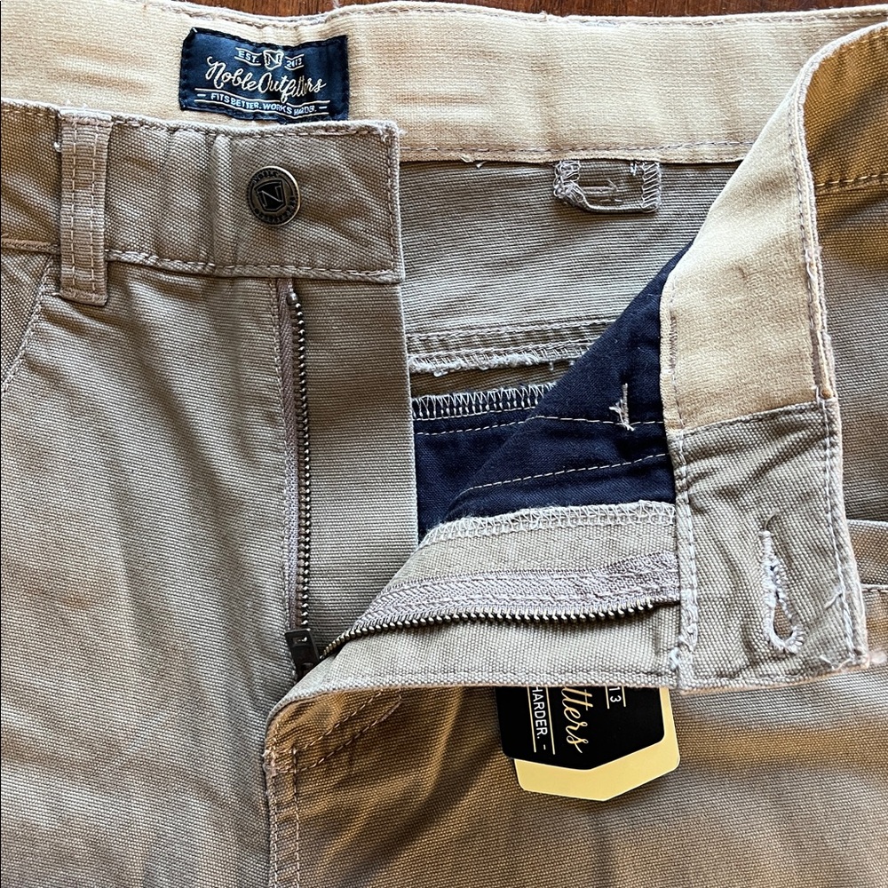 Noble Outfitters Women's Shorts in Coyote Size 12 - Picture 8 of 15